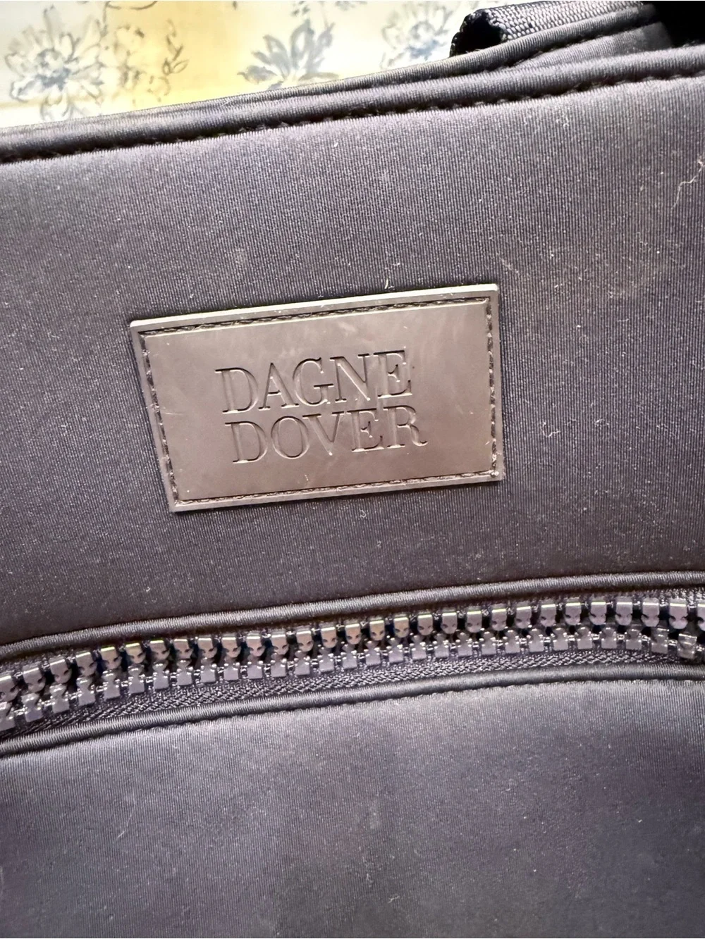 Dagne Dover Wade Diaper Tote Small Naby Neoprene flaw